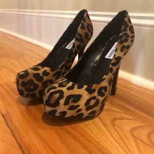 Steve Madden Leopard Print Nala Platform Heels